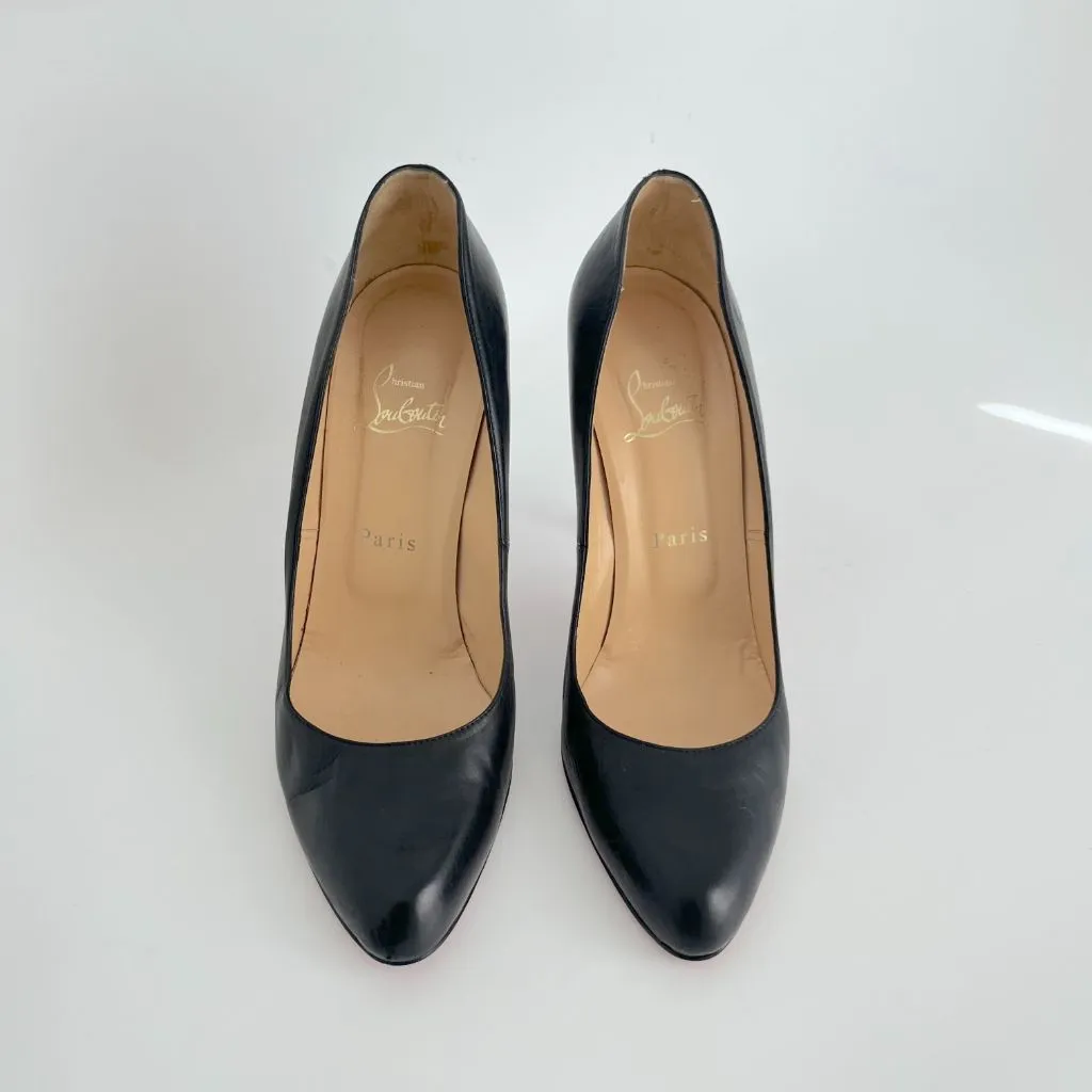Christian Louboutin black leather almond pumps, 40
