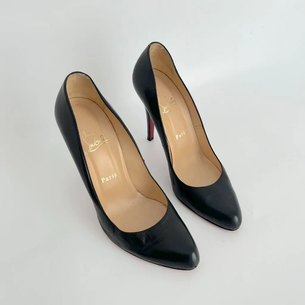 Christian Louboutin black leather almond pumps, 40