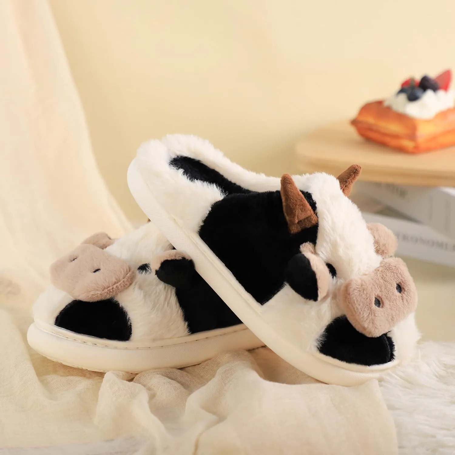 Gaolinci Cartoon Cow Cotton Slippers, Winter Indoor Outdoor Slippers for Women